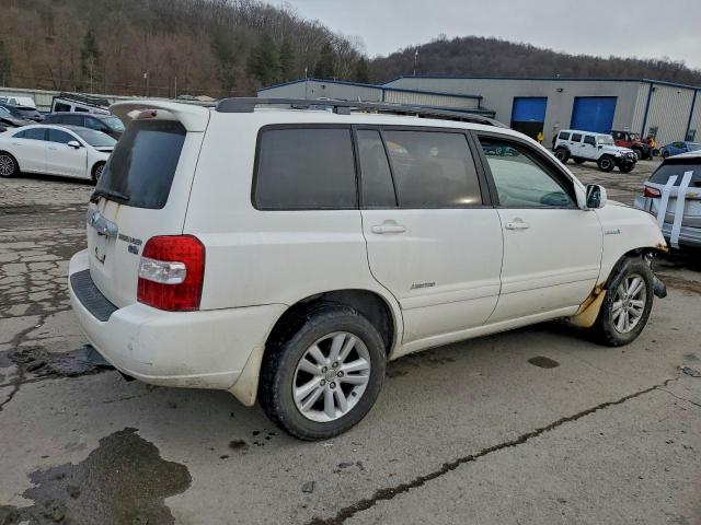 Toyota Highlander Hybrid Image 3