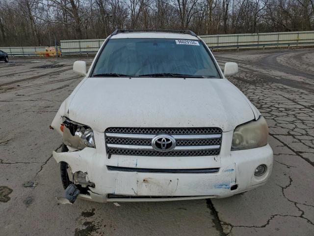 Toyota Highlander Hybrid Image 10