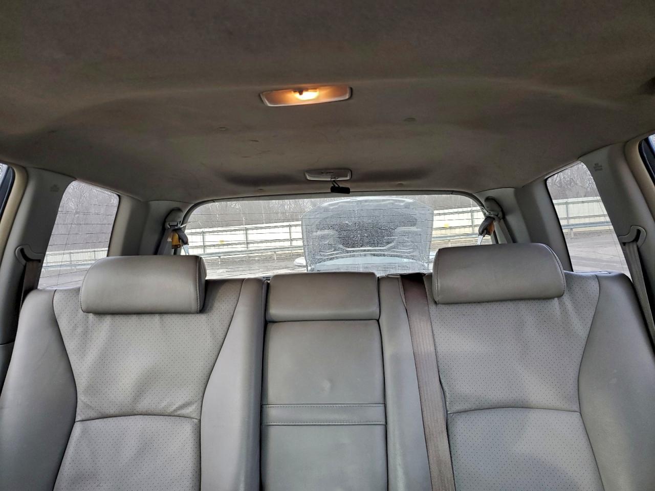 Toyota Highlander Hybrid Image 7