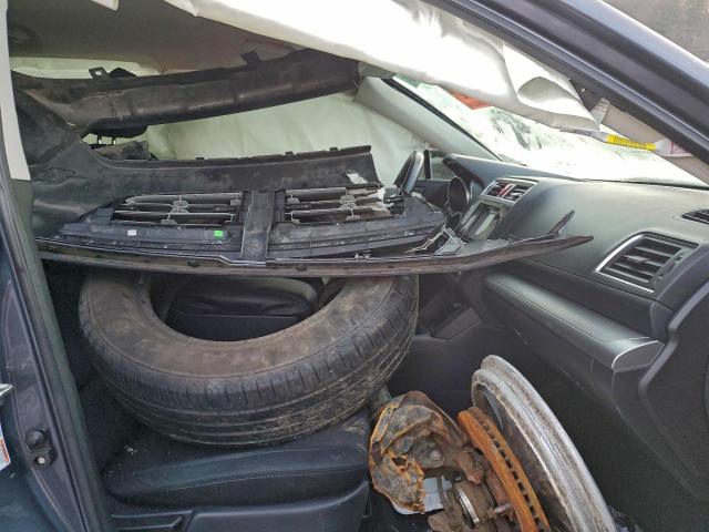 Subaru Outback 2.5i Image 5