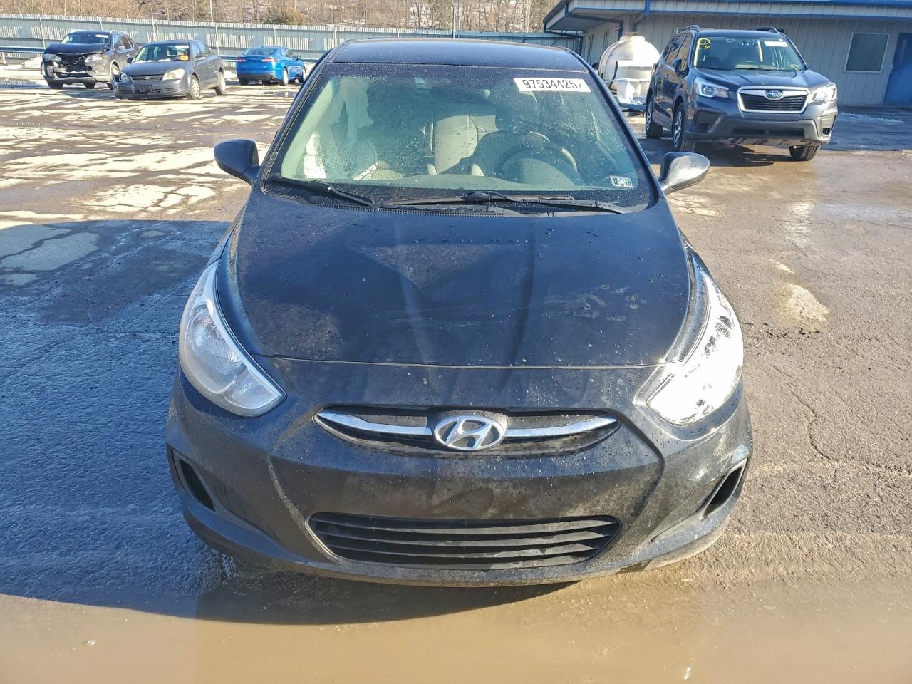 Hyundai ACCENT Se Image 10