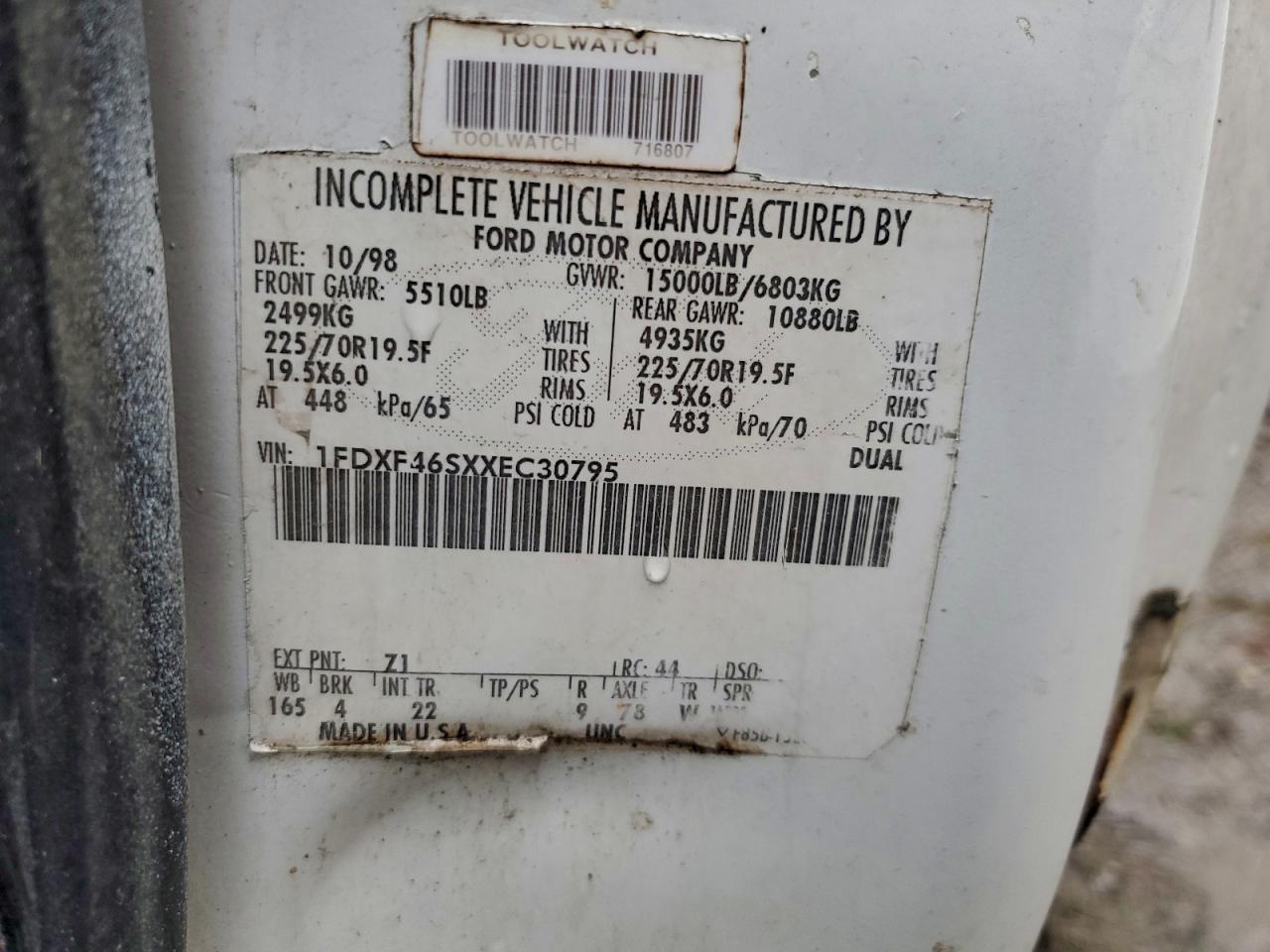 Ford F-450 Super Duty Image 9