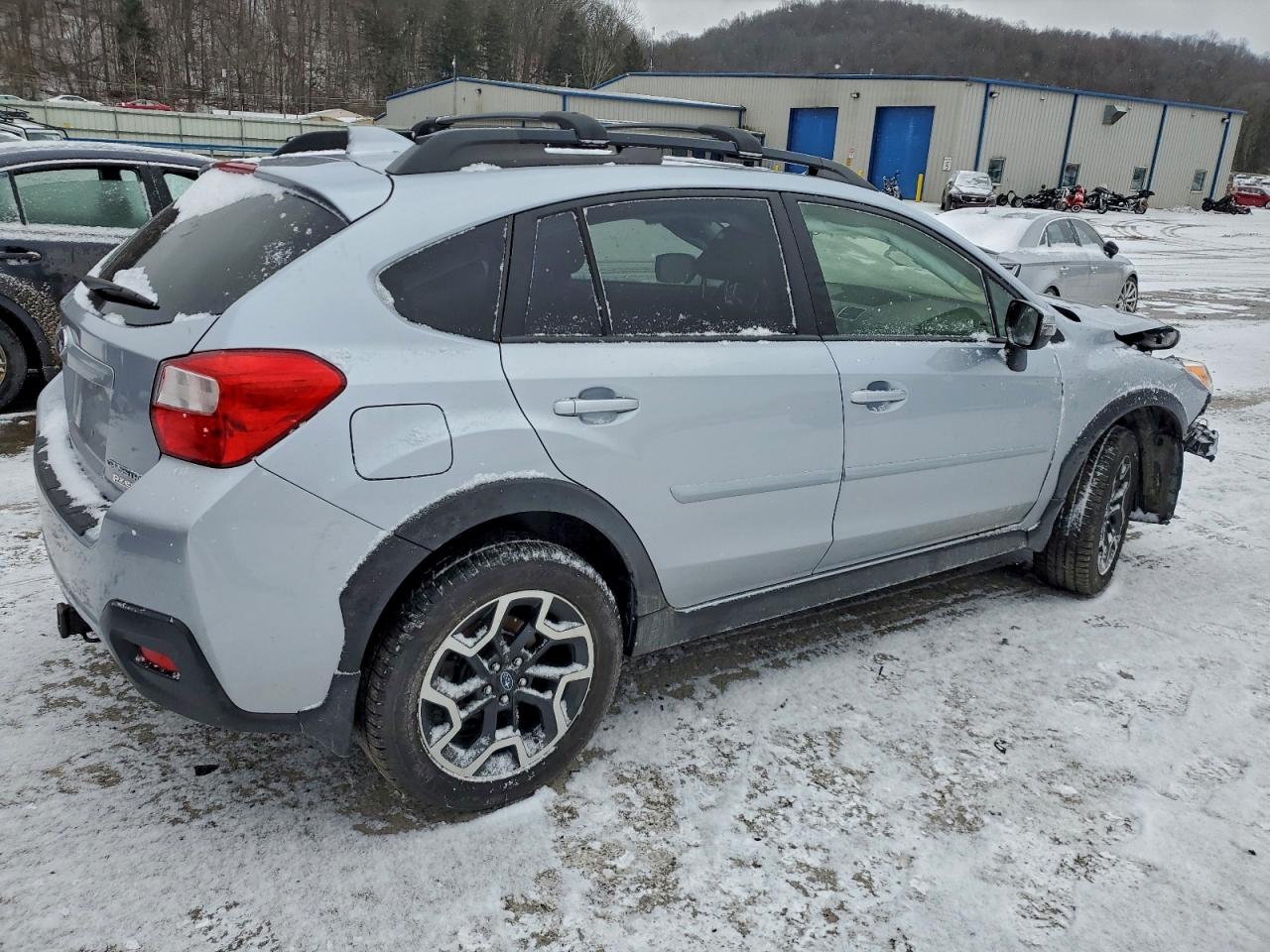 Subaru Crosstrek Limited Image 2