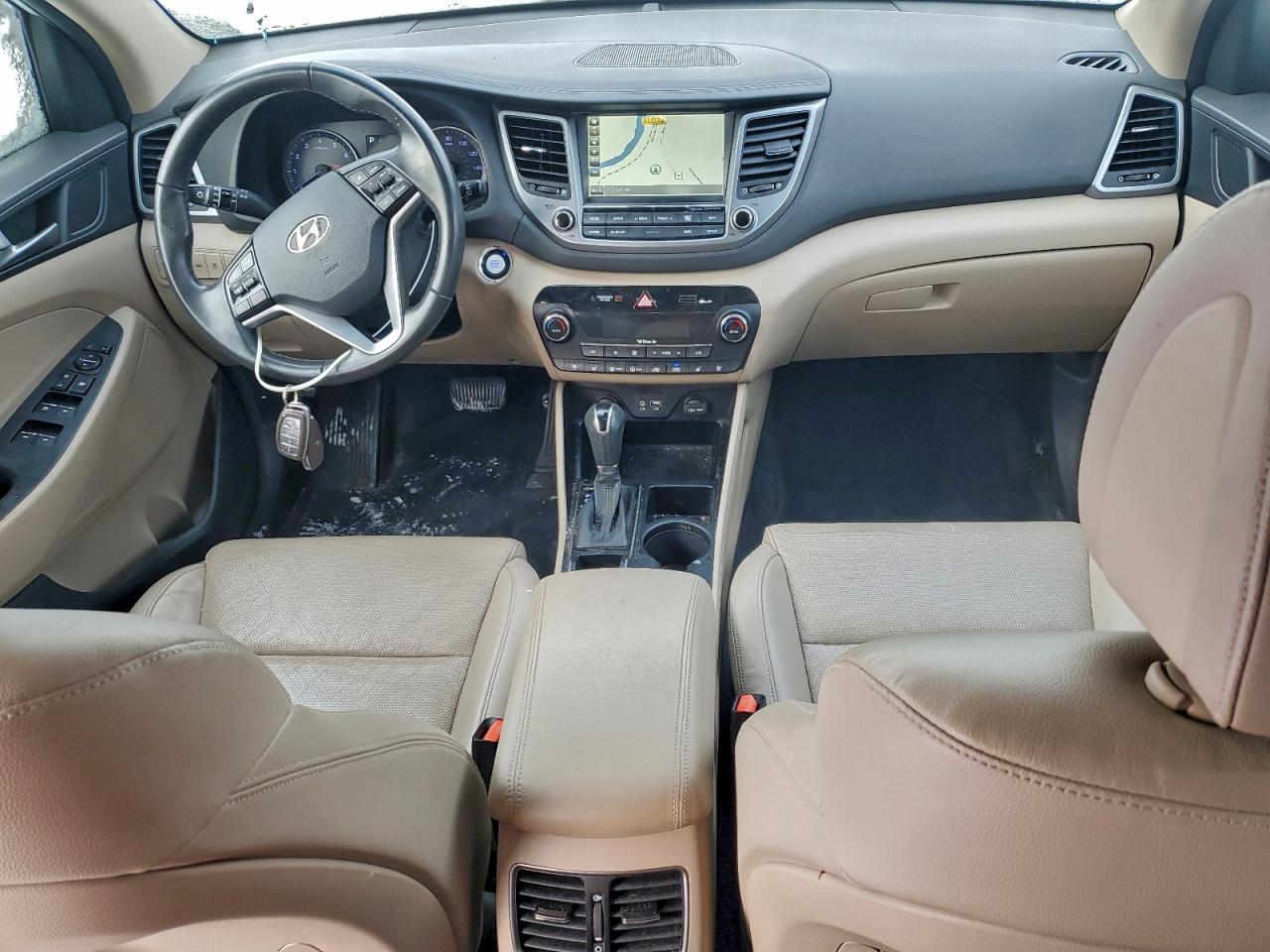 Hyundai TUCSON Limited Image 3