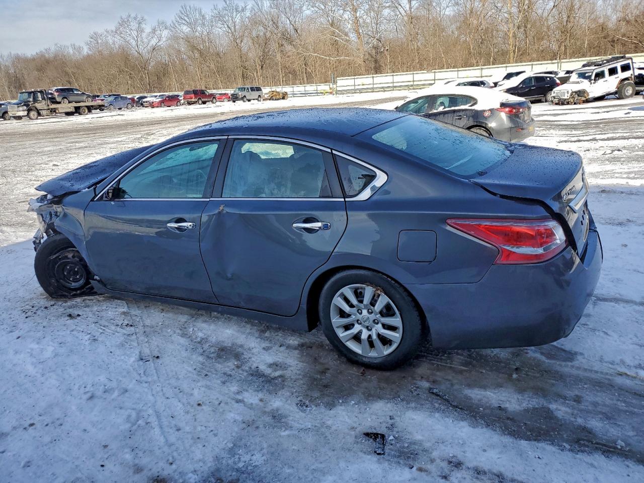 Nissan Altima 2.5 Image 2