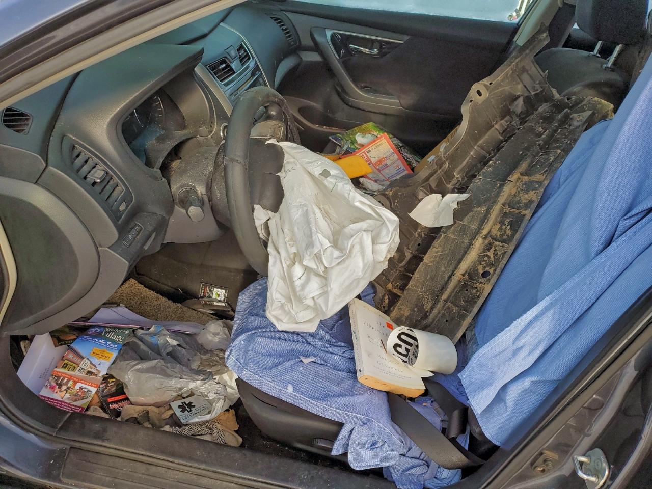 Nissan Altima 2.5 Image 8