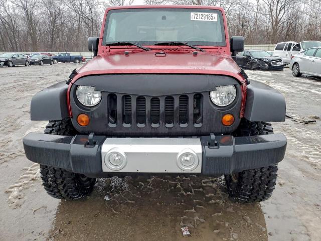 Jeep Wrangler Sahara Image 3