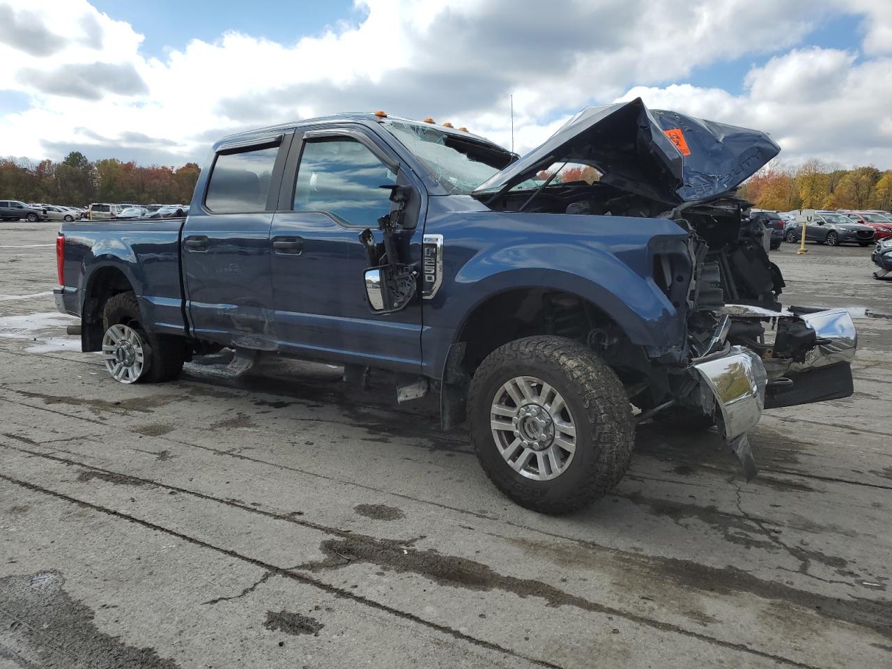 Ford F-250 Super Duty Image 2