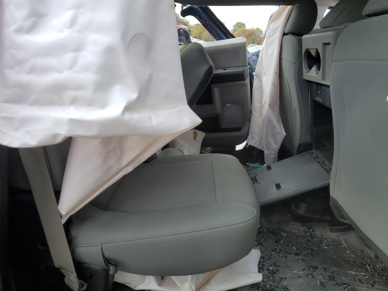 Ford F-250 Super Duty Image 8