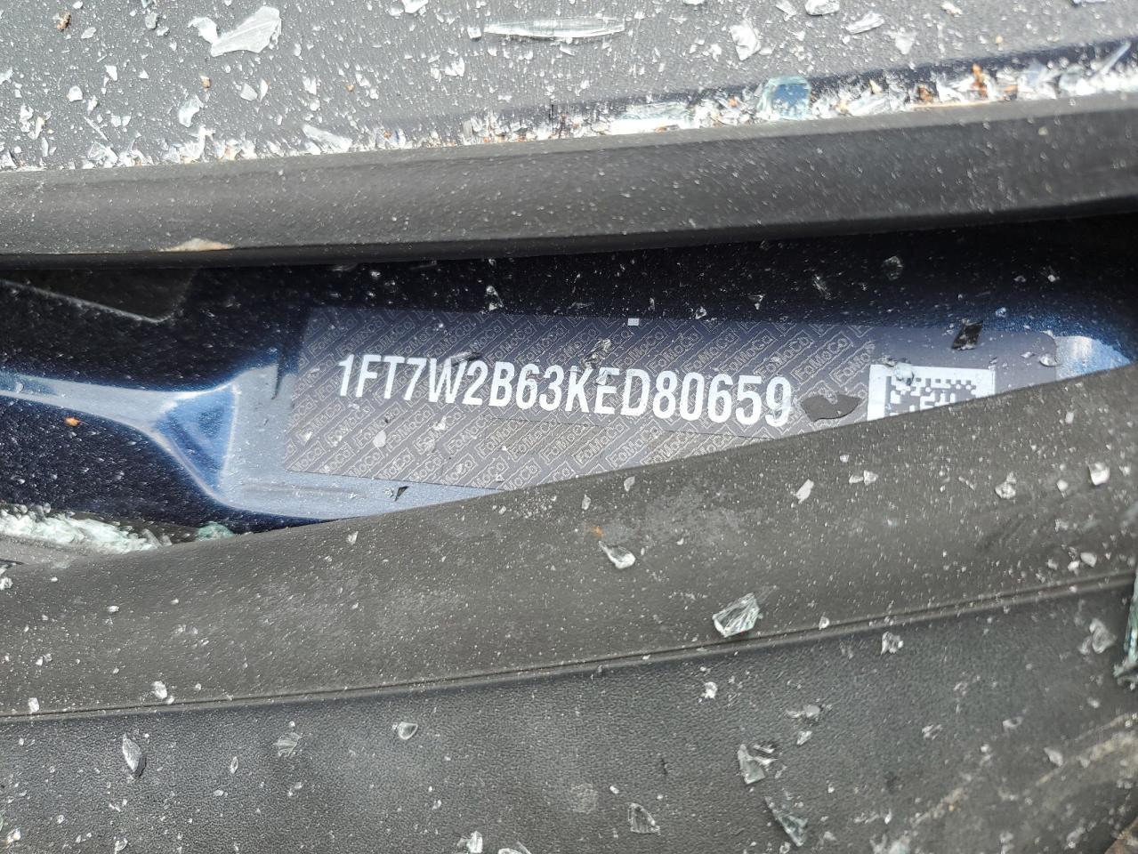 Ford F-250 Super Duty Image 13