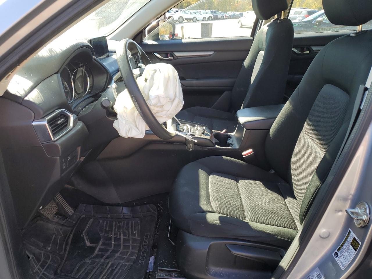 Mazda Cx Sport Image 6