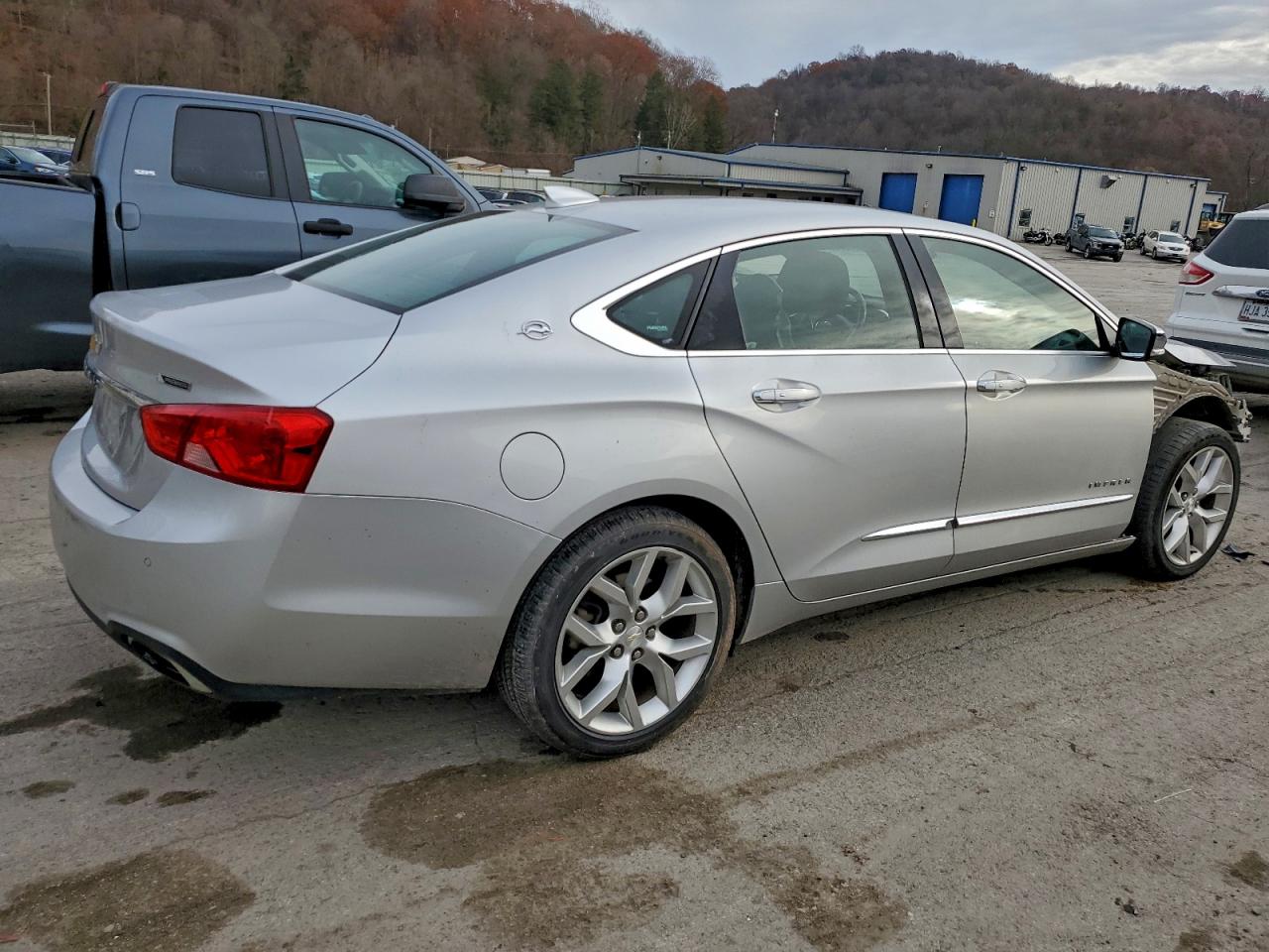 Chevrolet Impala Premier Image 3