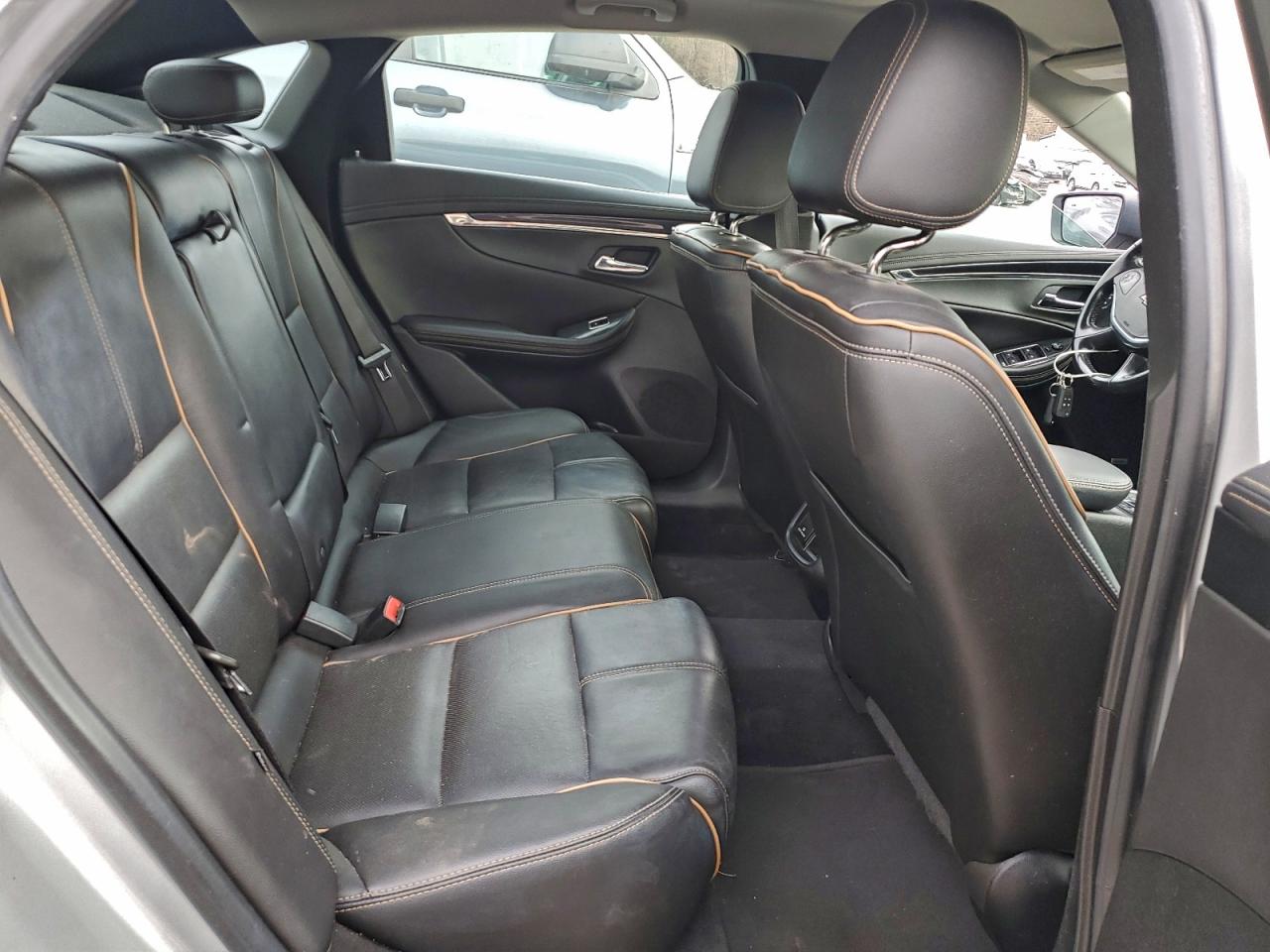 Chevrolet Impala Premier Image 13