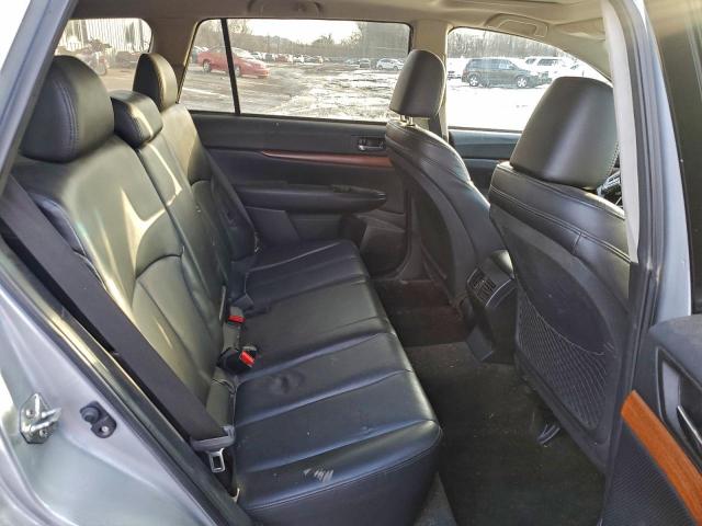 Subaru Outback 2.5i Limited Image 7