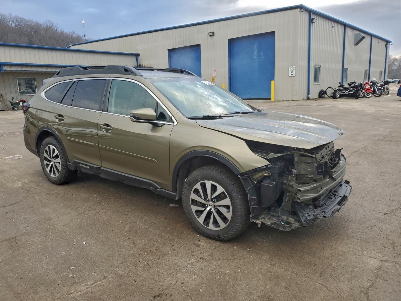 Subaru Outback Premium Image 2