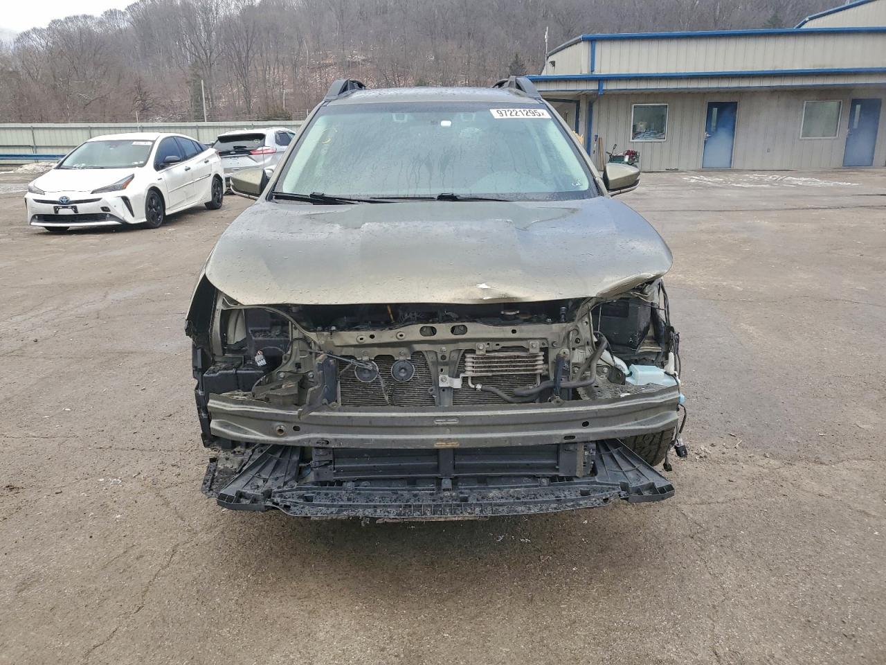 Subaru Outback Premium Image 9