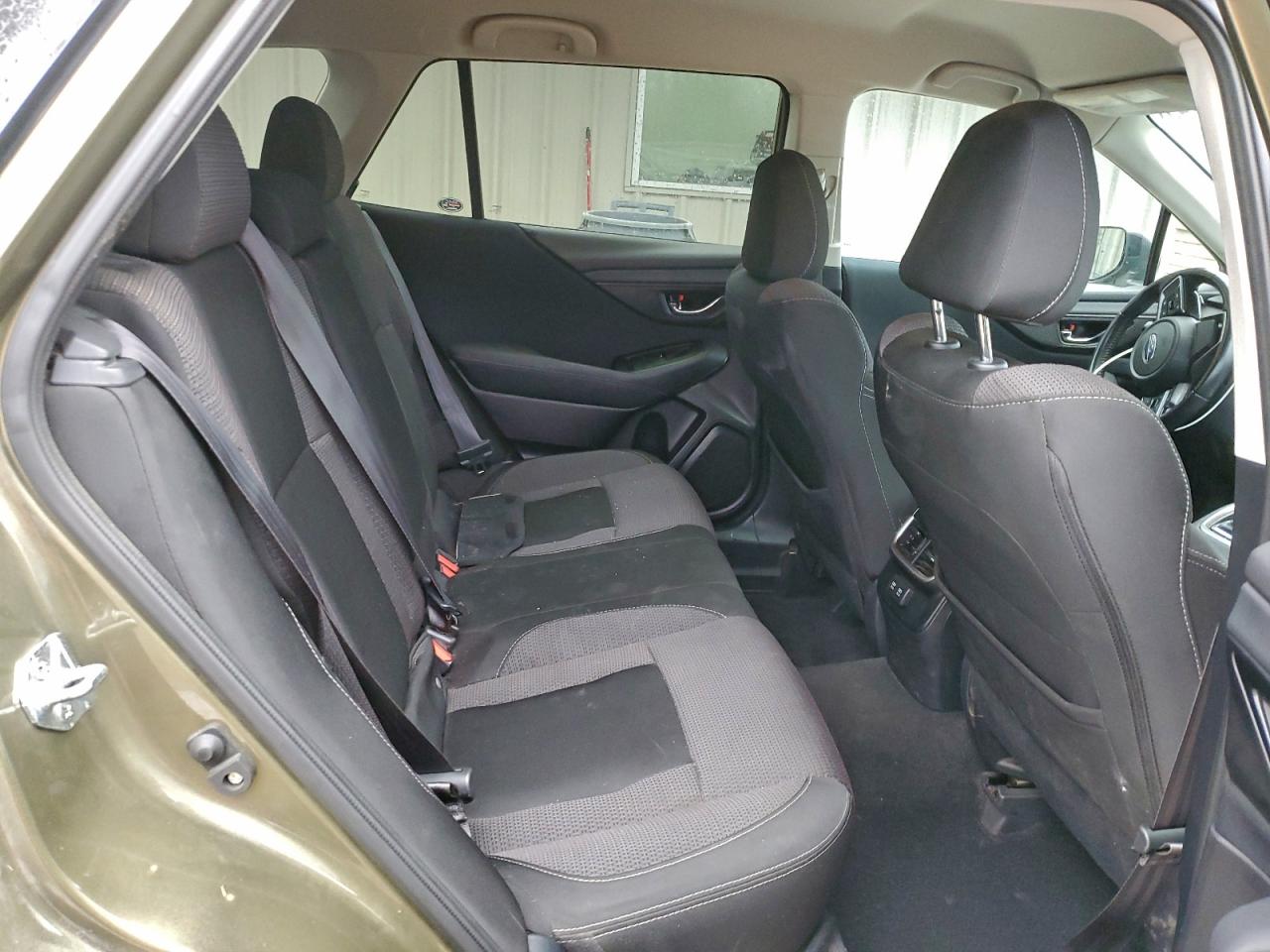 Subaru Outback Premium Image 13