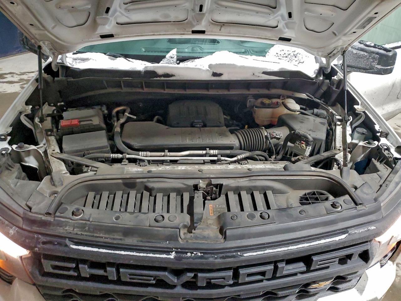 Chevrolet Silverado C1500 Image 5