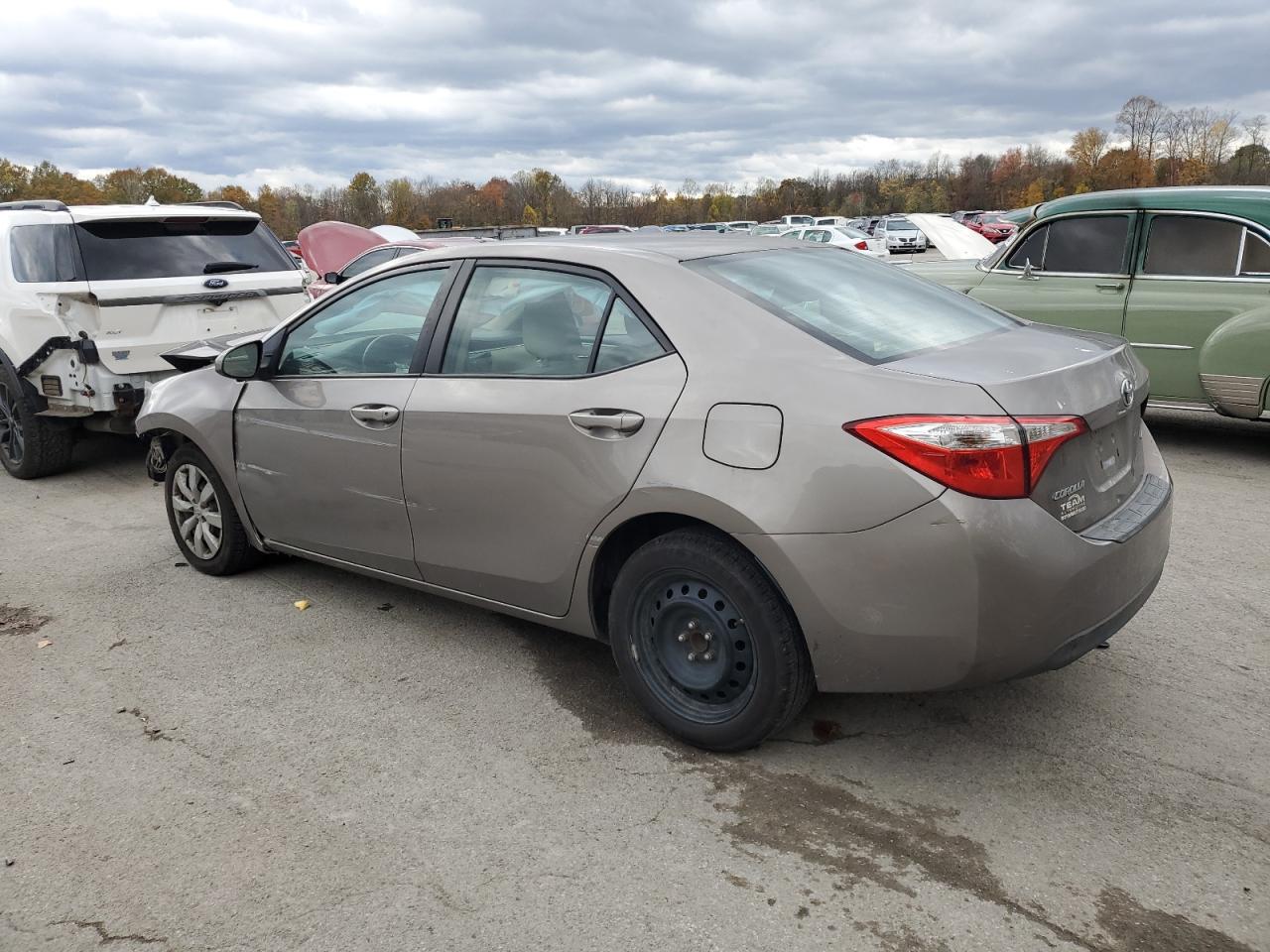 Toyota Corolla L Image 3