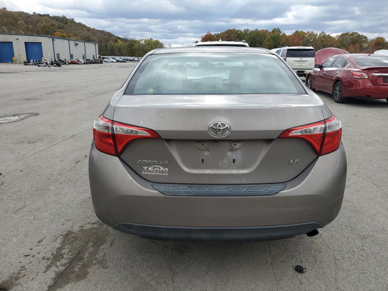 Toyota Corolla L Image 6