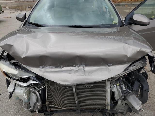 Toyota Corolla L Image 9