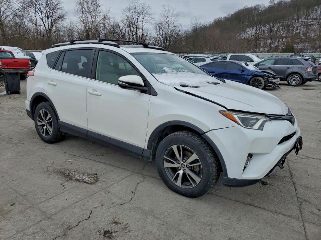 Toyota RAV4 Adventure Image 9