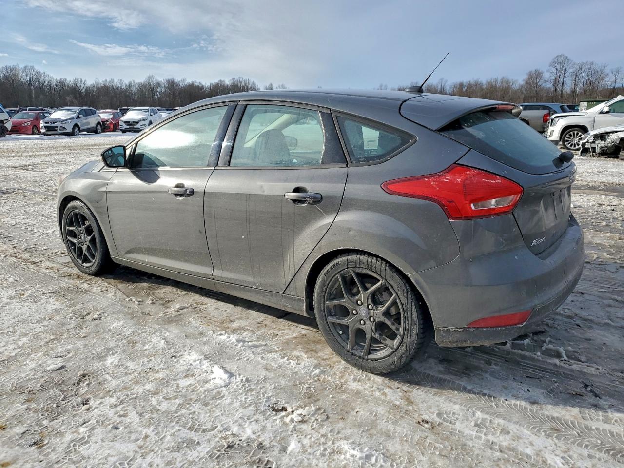 Ford Focus Se Image 2