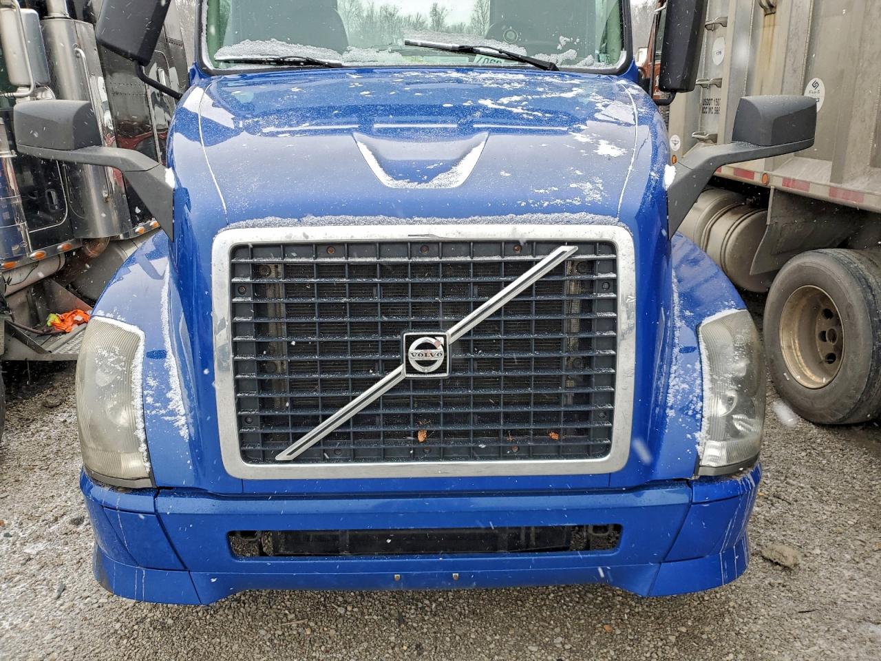 Volvo Vn Vnl Image 9