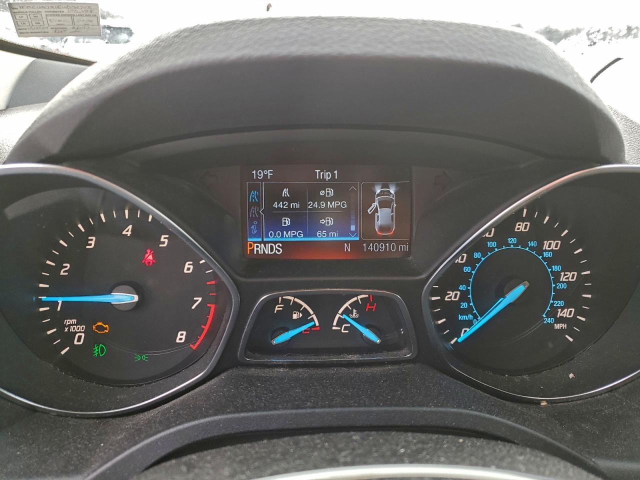 Ford Escape Titanium Image 11