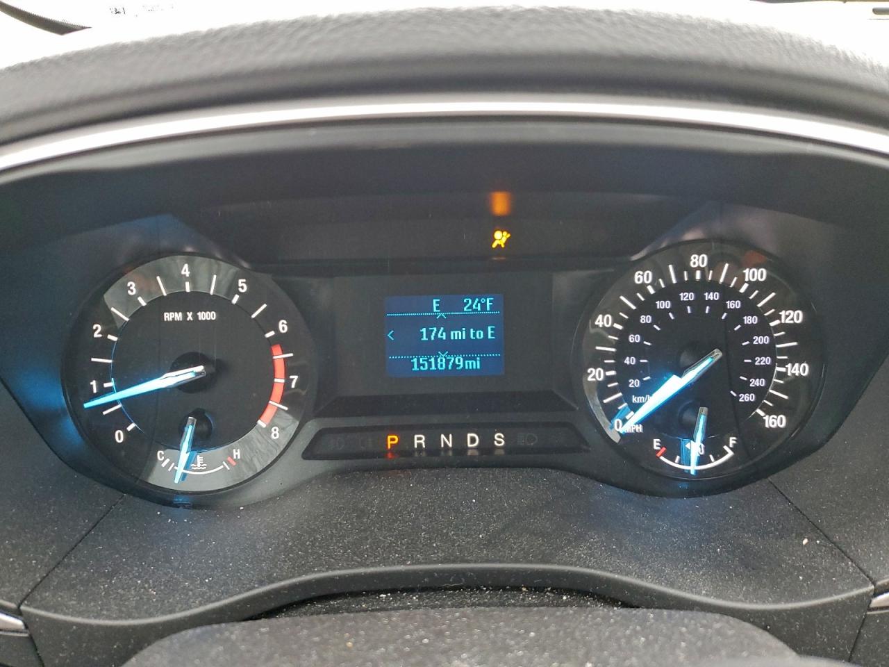 Ford Fusion S Image 3