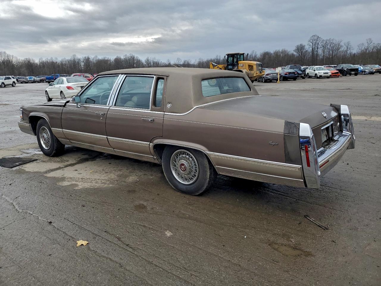 Cadillac Brougham Image 8