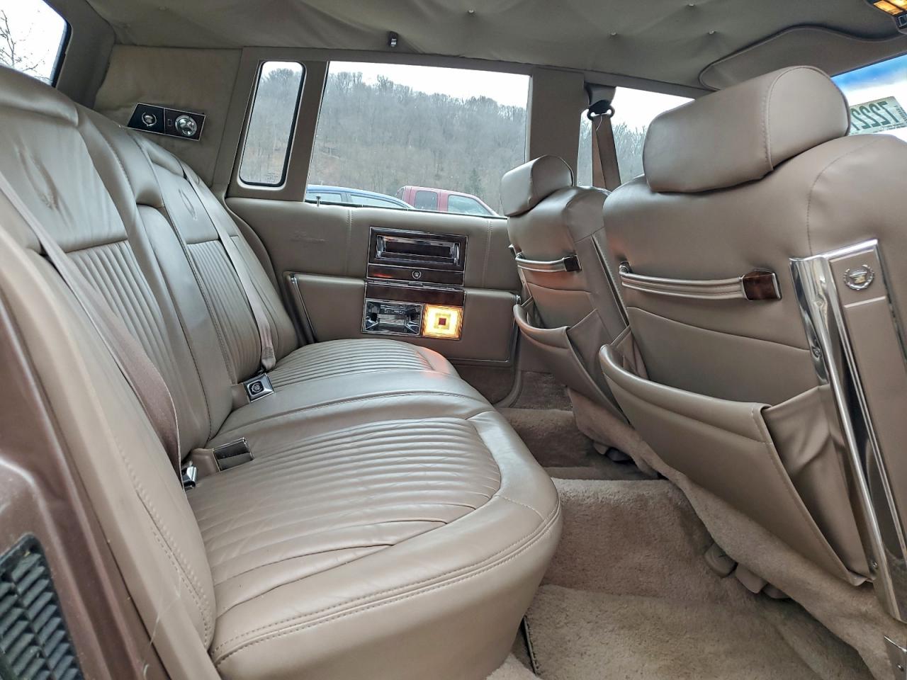 Cadillac Brougham Image 11