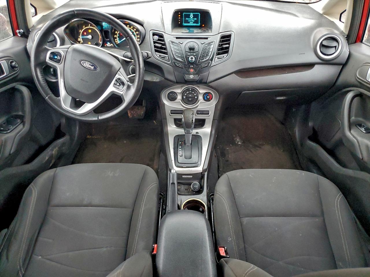 Ford Fiesta Se Image 12