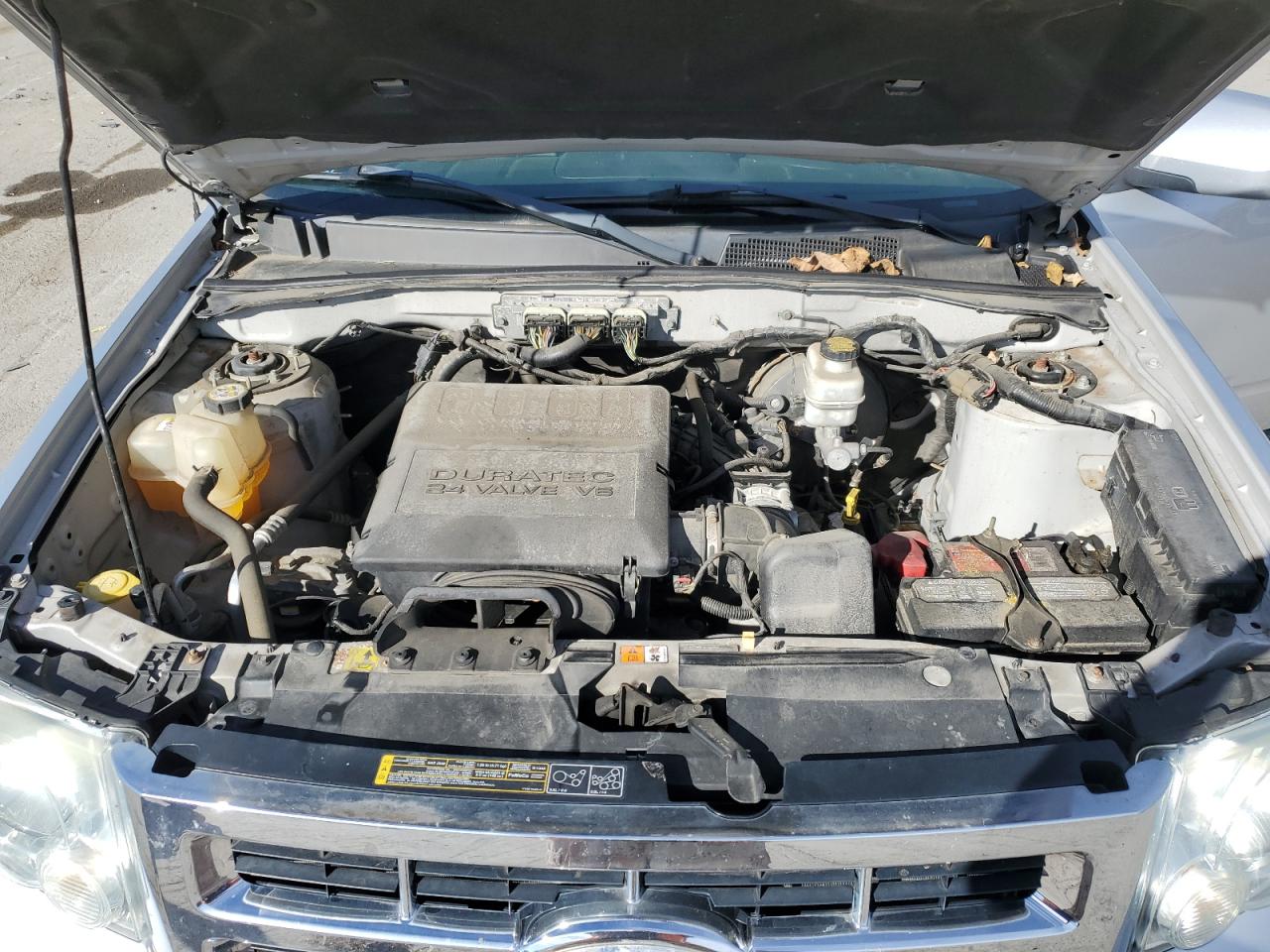 Ford Escape Limited Image 7