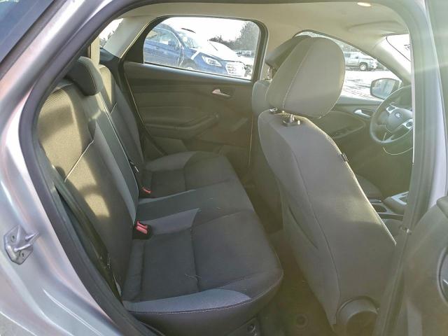 Ford Focus Se Image 10