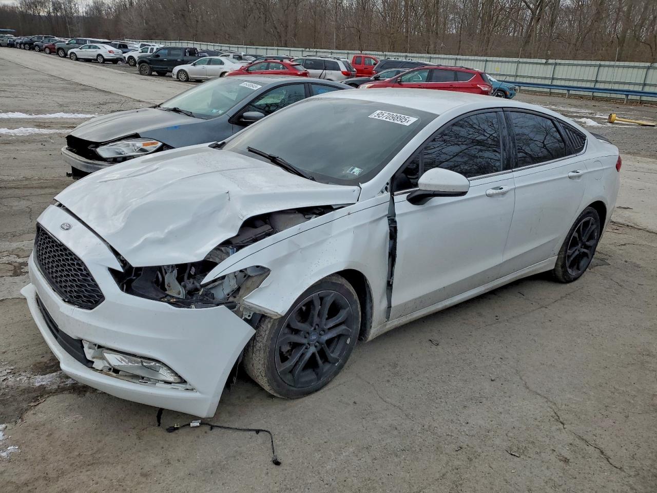 Ford Fusion Se Image 1