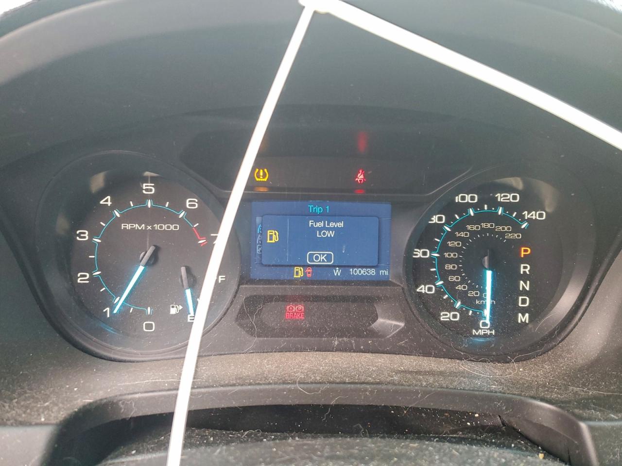 Ford Explorer Xlt Image 9