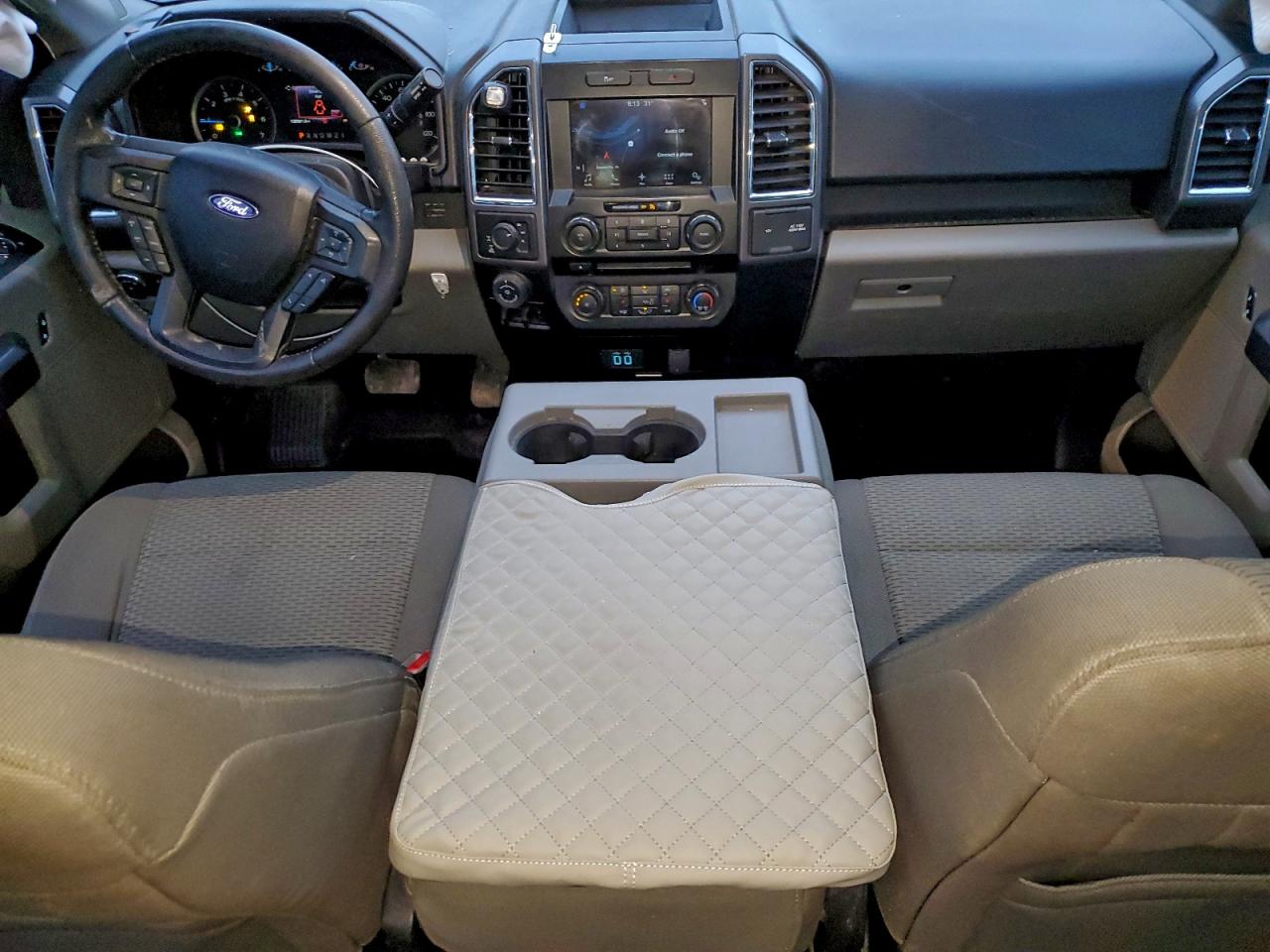 Ford F-150 Super Cab Image 4