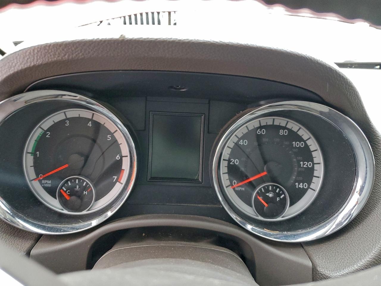 Dodge Durango Crew Image 8