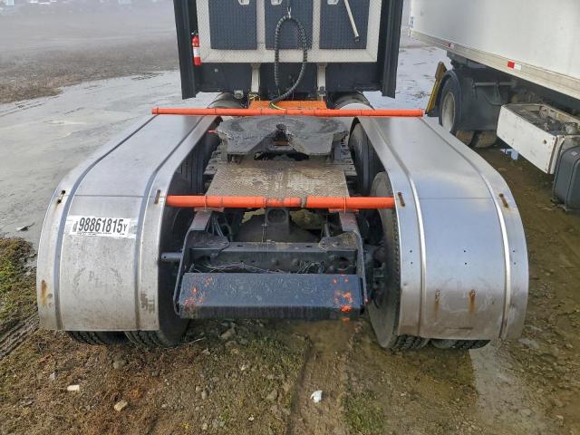 Kenworth Constructi T660 Image 9