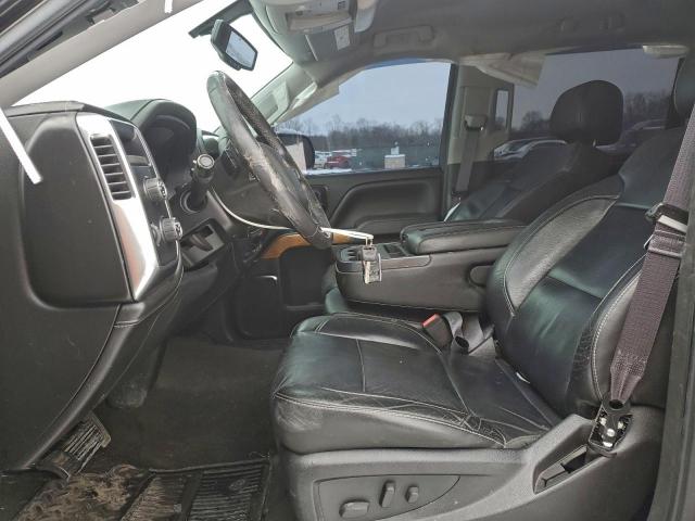 Chevrolet Silverado K1500 Ltz Image 2