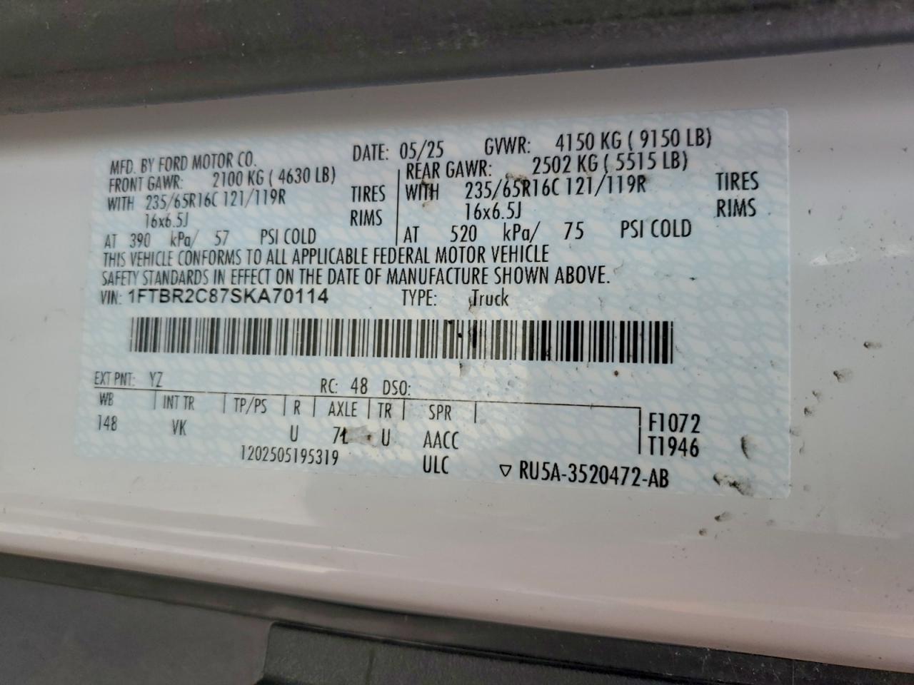 Ford Transit T-250 Image 10