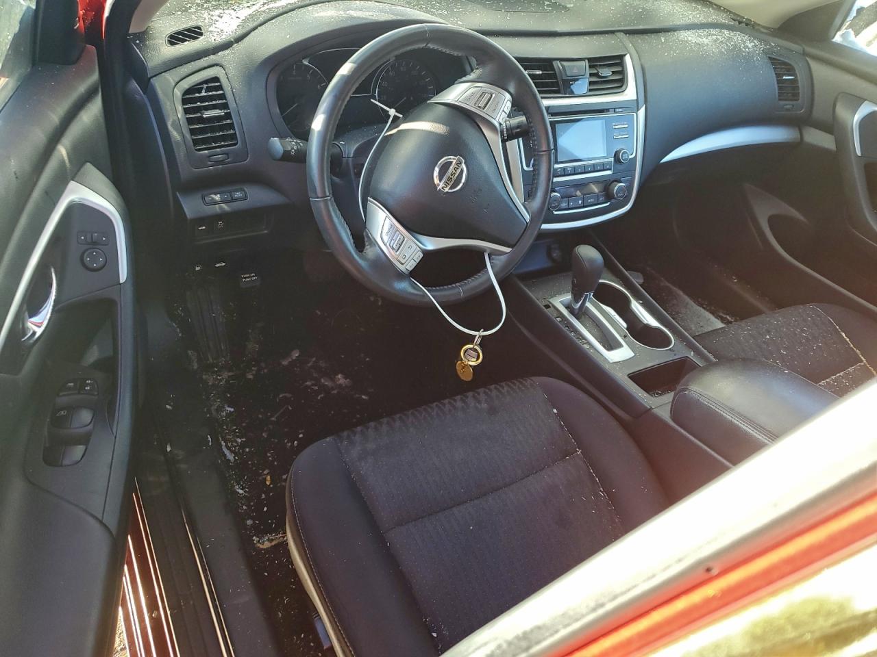 Nissan Altima 2.5 Image 3