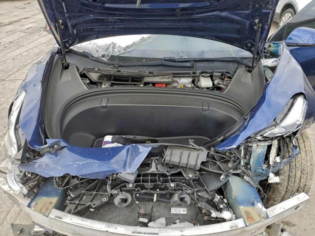 Tesla Model 3 Image 6