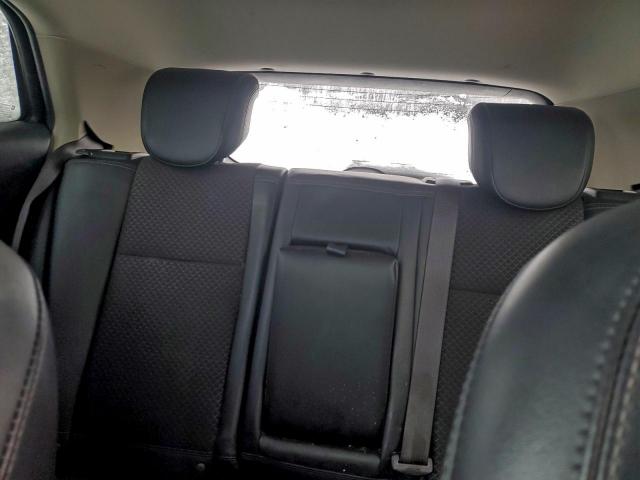 Buick Encore Sport Touring Image 2