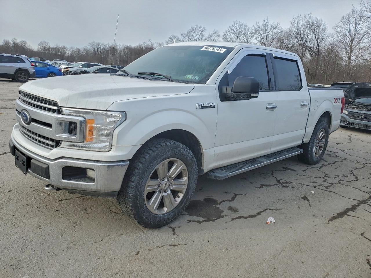 Ford F-150 Supercrew Image 1