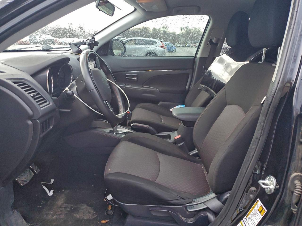 Mitsubishi Outlander Es Image 7