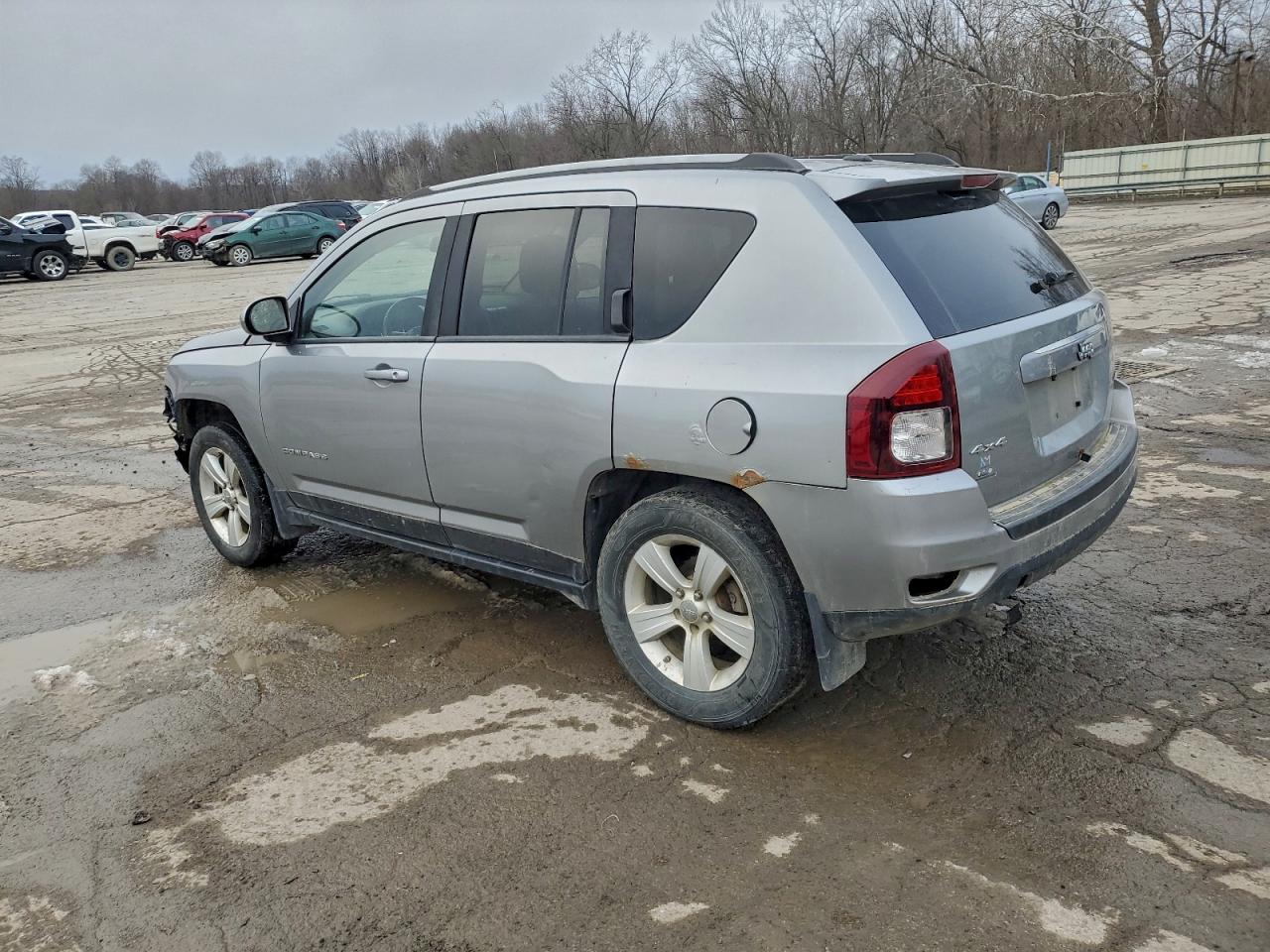 Jeep Compass Latitude Image 9