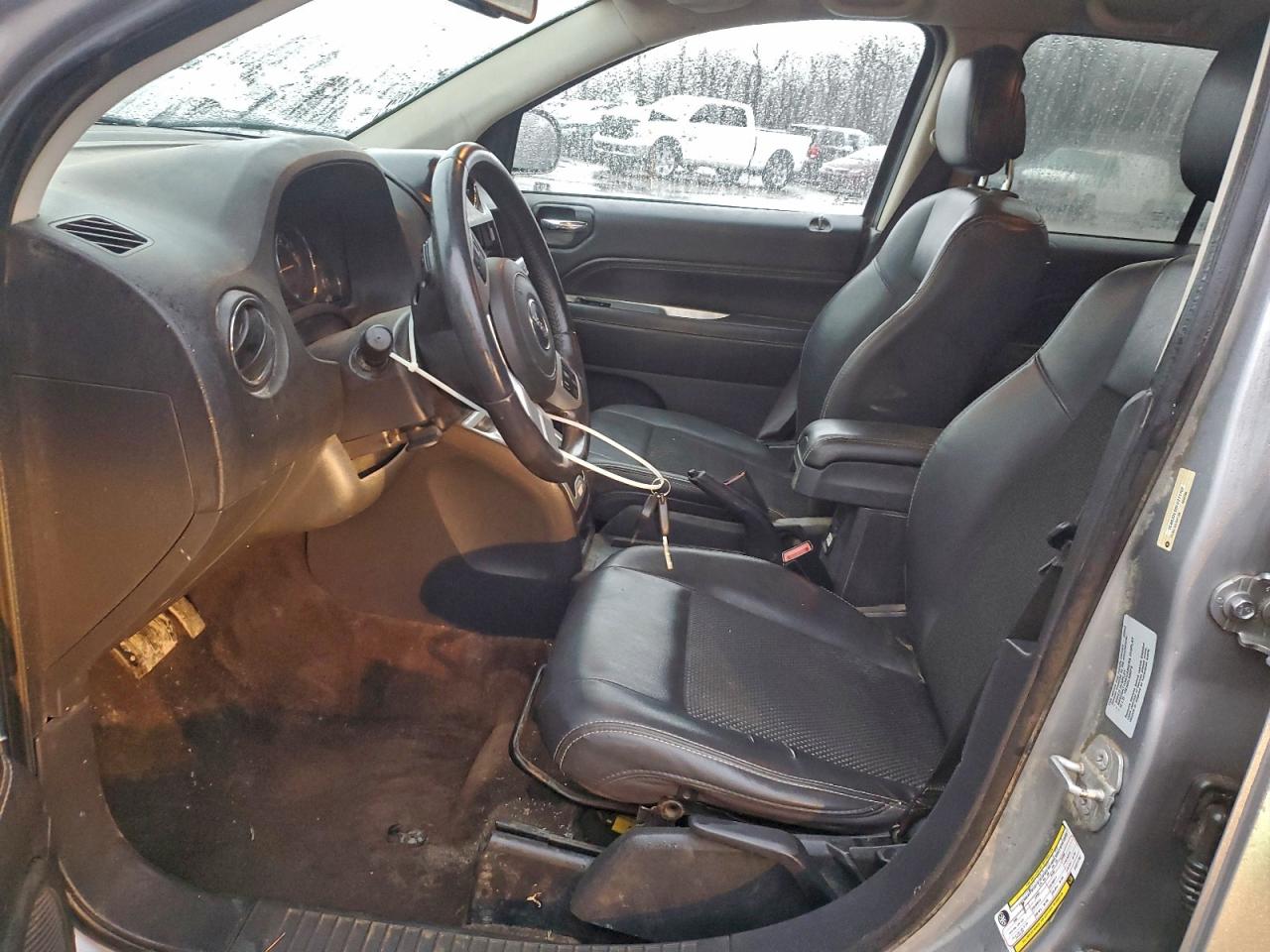 Jeep Compass Latitude Image 5