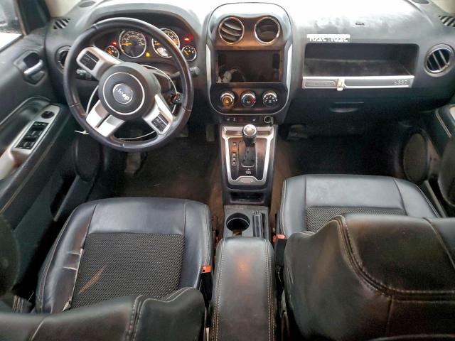 Jeep Compass Latitude Image 13